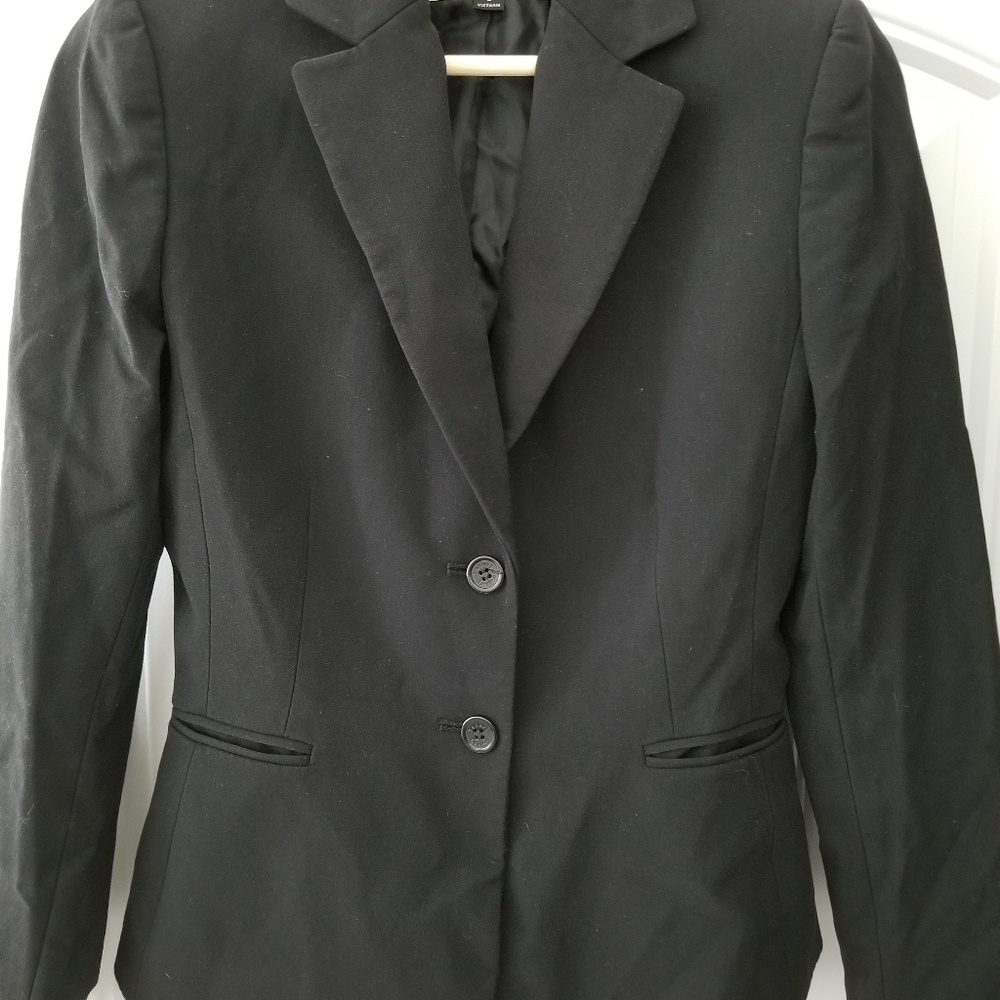 Tahari Black blazer